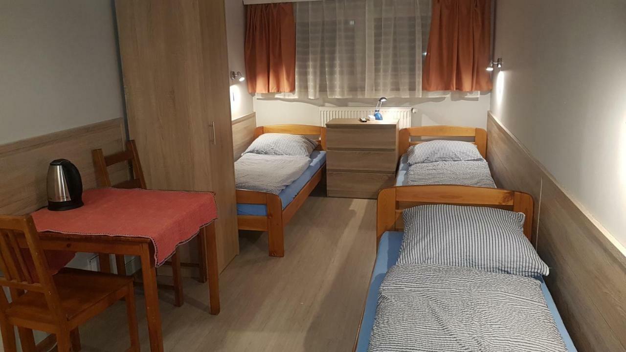 Noclegi Silesia Tychy Kültér fotó