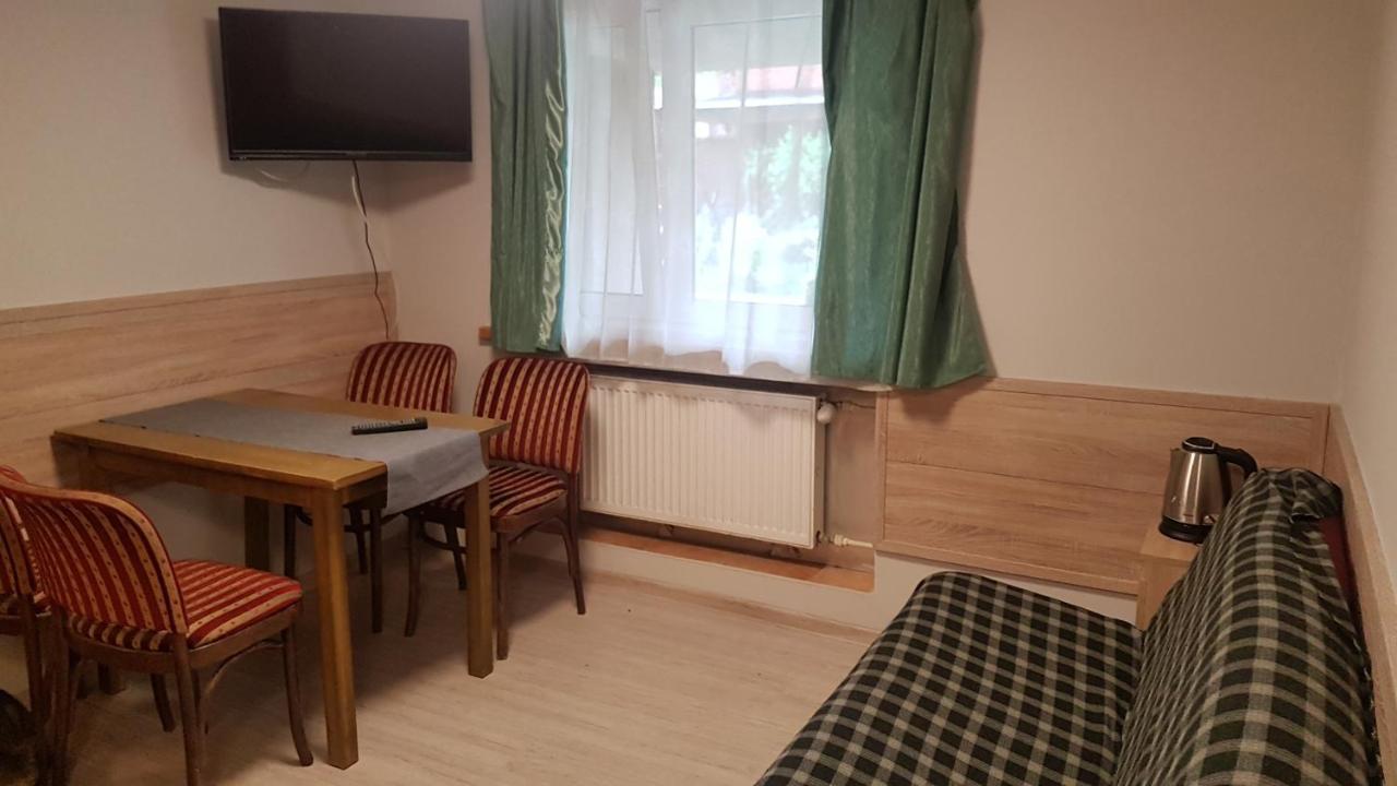 Noclegi Silesia Tychy Kültér fotó